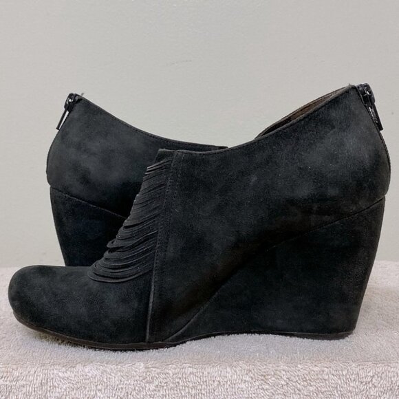 COCLICO Brown Suede Wedge Ankle Booties With Fringe Detail 37 - Picture 7 of 12